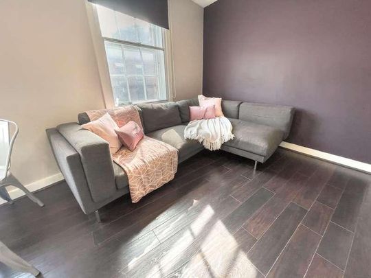 Clarence Street, L3 - Photo 1