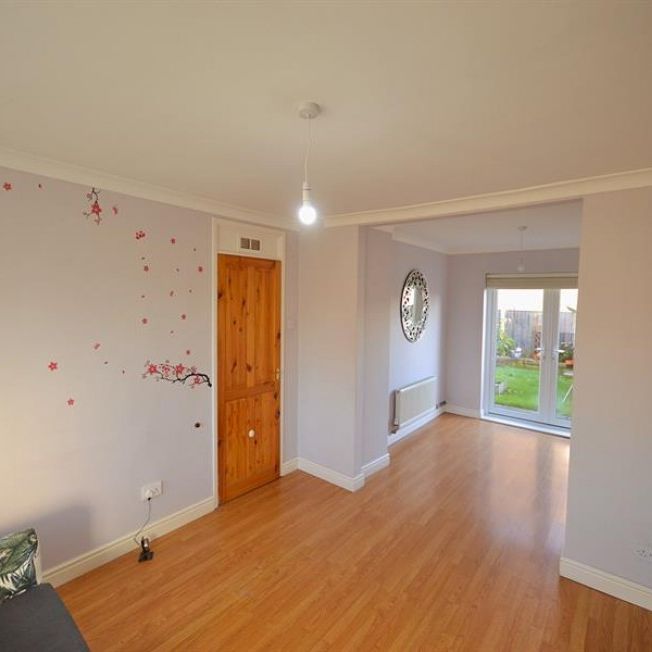 3 Bedroom Terraced To Let - Photo 1