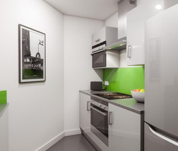ASPIRE HOUSE - DEMI CORNER APARTMENTS - Photo 2