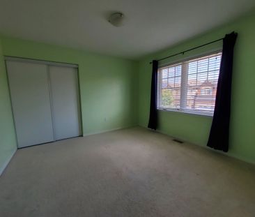 For Lease - 373 Falling Green Crescent, Kitchener, Ontario - Photo 4