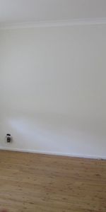 Comfortable Living in a Well-Maintained Home - Photo 3