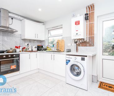 2 bed Mid Terraced House for Rent - Photo 1