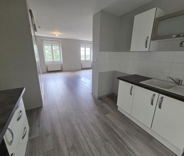 Location Appartement 4 pièces 67m² LE CREUSOT 71200 - Photo 5