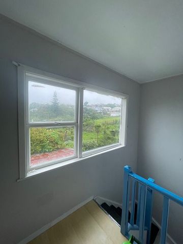 2-bedroom unit with bills included! - Photo 3