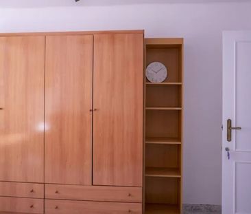 Carrer Germans Villalonga, Valencia, Valencian Community 46020 - Photo 1