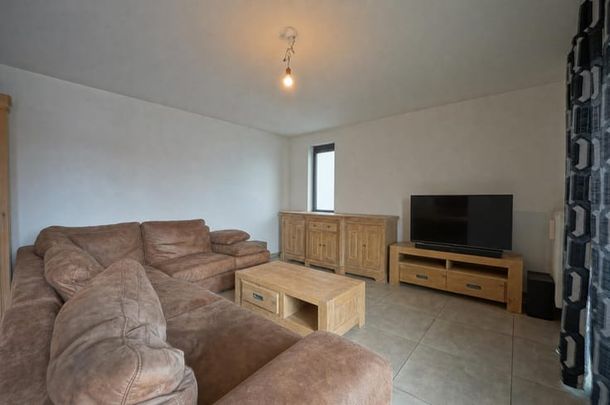 Appartement te huur - foto 1