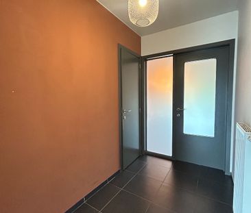 Gelijkvloersappartement met 1 slpk, tuin en parking - Foto 4