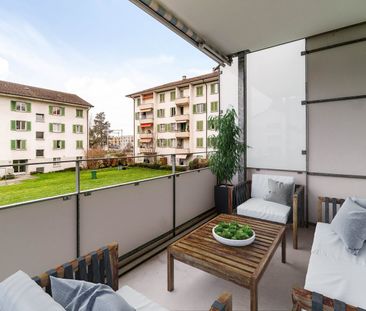 "Einzigartige Wohnung in Lyss zu vermieten!" - Photo 1