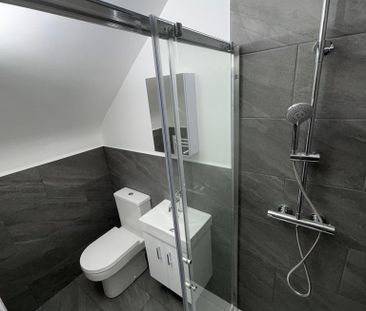 4 bedroom terraced house to rent - Photo 1