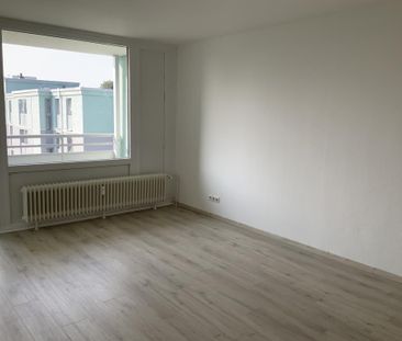 Sparen und selber renovieren. Erdgeschosswohnung für die kleine Fam... - Photo 1