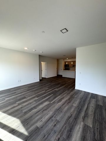 For Lease - 4842 Bank Street Unit# 212, Blossom Park - Airport and Area, Ontario - Photo 3