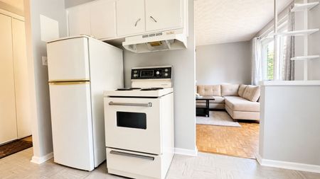 For Lease - 428 Barrie Place Unit# 2, Waterloo, Ontario - Photo 4