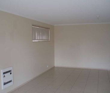 20/16 Litchfield Place, Gilmore ACT 2905 - Townhouse For Rent | Domain - Photo 4