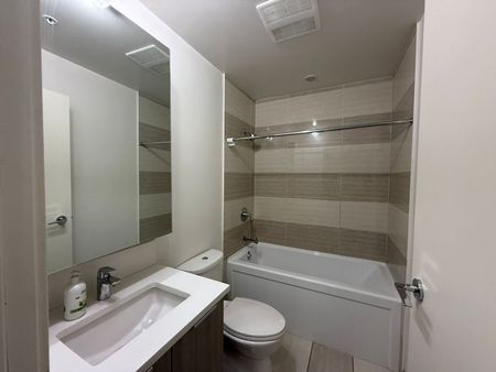 3401-13308 CENTRAL AVE SURREY V3T 0M4 - Photo 5