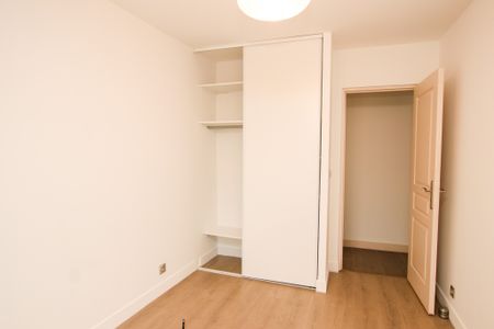 Location Appartement 3 pièces 63m² PUGET SUR ARGENS 83480 - Photo 2