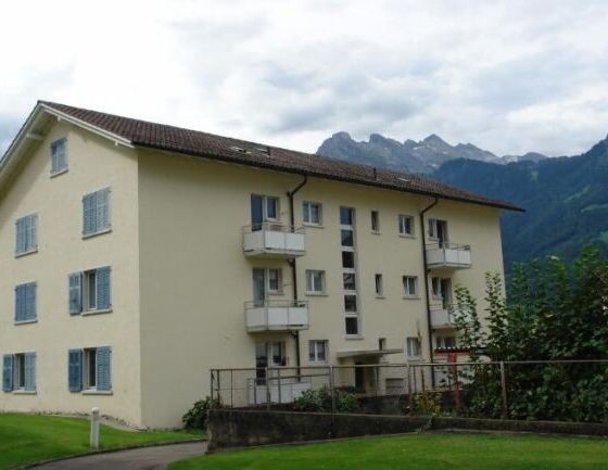 Central and quiet location with a lot of charm - Photo 1