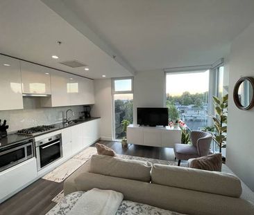 Studio Apartment Available in Fraser Commons - Photo 1