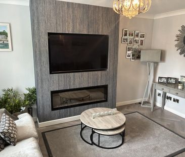 2 bedroom semi-detached house to rent - Photo 2