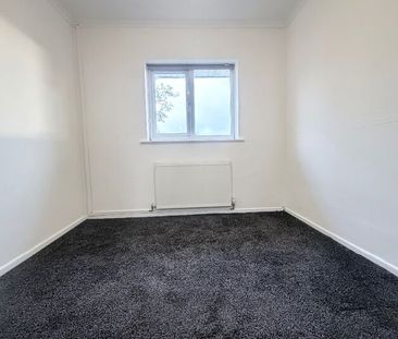 Columbia Way, Blackburn. Lanc. BB2 7DT - Photo 3