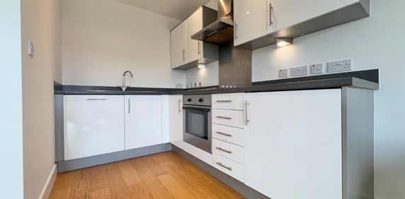 1 bedroom apartment to rent - Photo 2