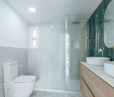 3 room luxury House for rent in Marbella, Spain - Photo 6