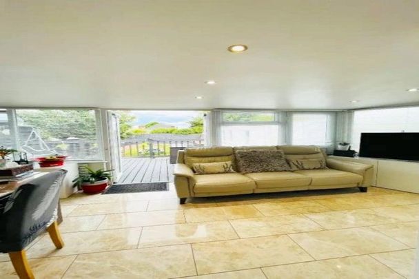 5 bedroom semi-detached house to rent - Photo 1