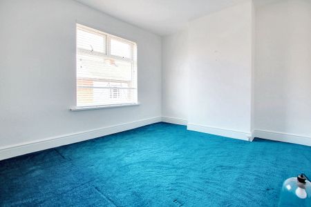 2 bed mid-terraced house to rent in Park Avenue, Leicester, LE2 - Photo 3