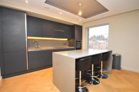 32 Waverley, Toft Green, York - Photo 4