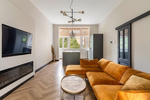 Te huur: Appartement Claes de Vrieselaan in Rotterdam - Photo 1