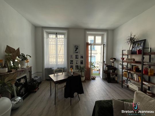 Location Appartement 2 pièces 42m² - Photo 1