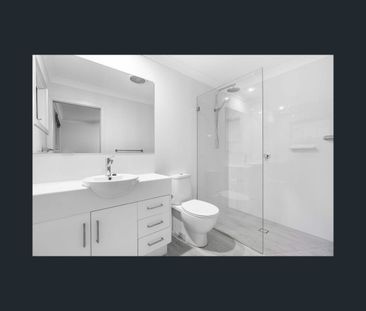 5 Rickston Street, Manly West, Qld 4179 - Photo 1