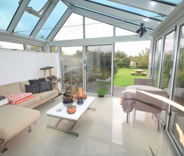 4 bedroom detached house to rent - Photo 1