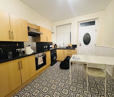 Orleans Street, Bradford - Photo 3