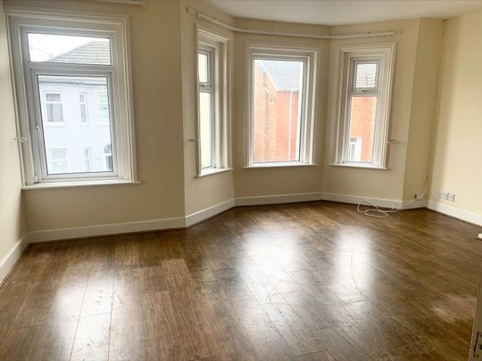 Capstone Road, Bournemouth, - Photo 1