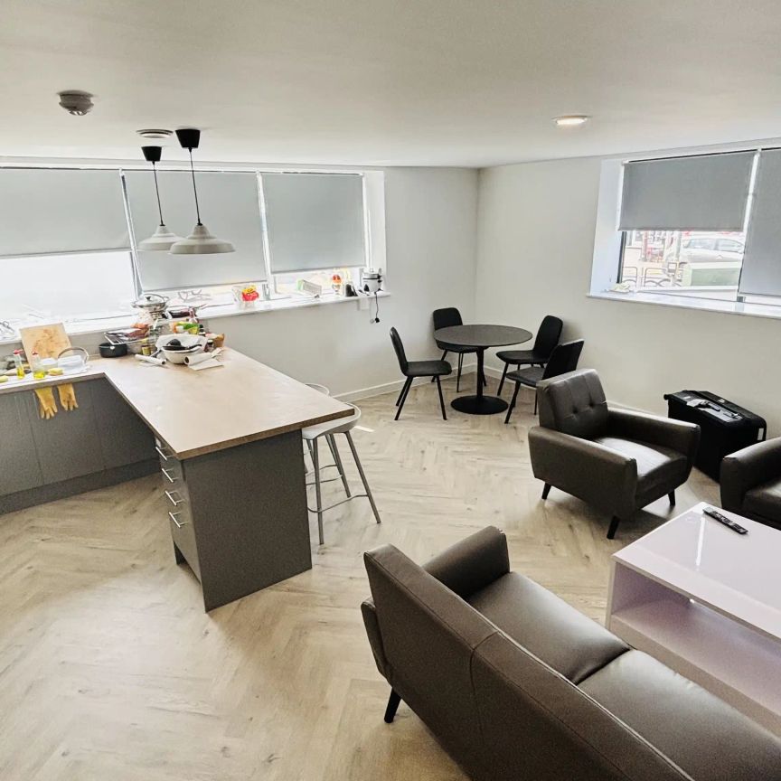 The Clusters - Photo 1