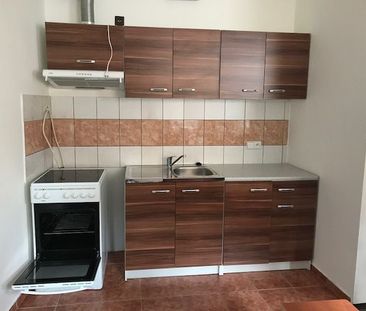 Pronájem bytu 1+kk a garsoniéry 27 m² - Photo 4
