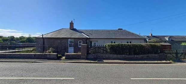 West Lodge, Paxton South Mains, Berwick-upon-tweed, TD15 - Photo 1