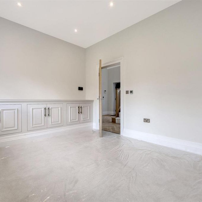 4 bedroom barn conversion to rent - Photo 1