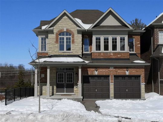 Detached Home For Lease | N8138326 - Photo 1