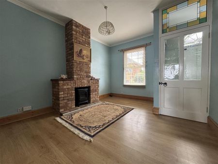 2 bedroom terraced house to rent - Photo 2