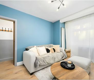 1 Bed Flat, Kimble Road, SW19 - Photo 1