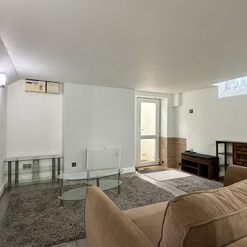 Second Avenue, Greytree, Ross-On-Wye - Photo 1