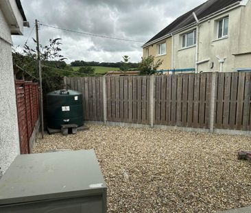 2 bedroom semi-detached bungalow to rent - Photo 3