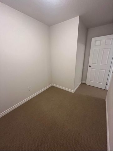 For Lease - 677 Park Road Unit# 148, Brantford, Ontario - Photo 2