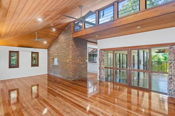 21 Kewarra Street, Kewarra Beach QLD 4879 - House For Rent | Domain - Photo 1