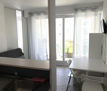 Location Appartement 2 pièces 28m² LA ROCHELLE 17000 - Photo 4