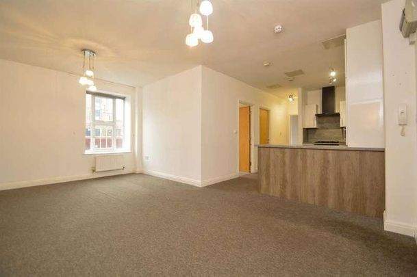 Parade Court, Bristol, BS5 - Photo 1