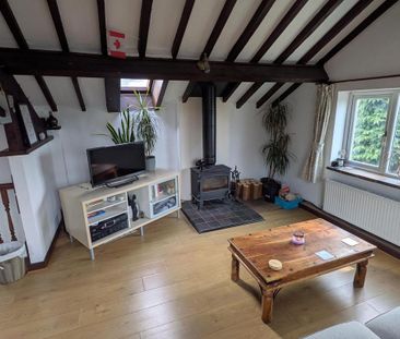2 bedroom semi-detached house to rent - Photo 4