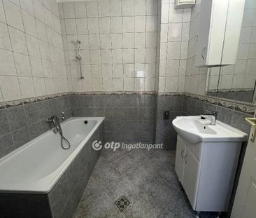 Belváros, Szabolcs-Szatmár-Bereg, 4400, Nyíregyháza - Photo 3