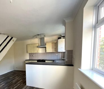 1 bedroom semi-detached house to rent - Photo 3